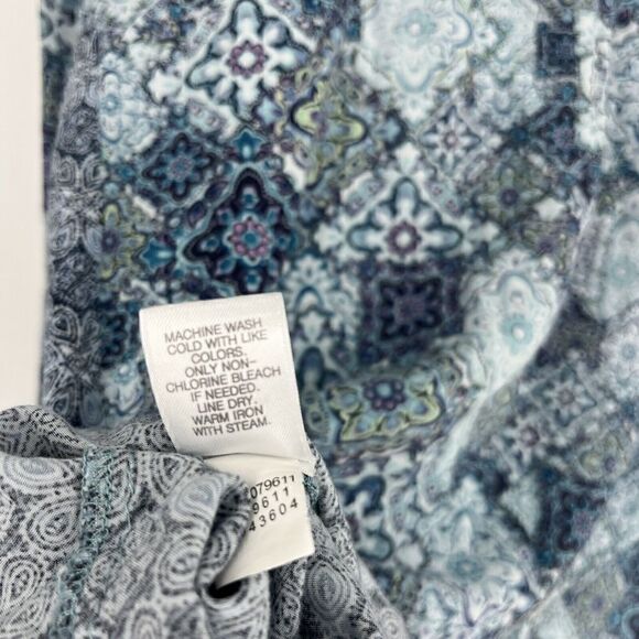 J Jill Top Size Medium Womens Blue Batik Print Blouse Popover Border Trim Rayon - Picture 7 of 7